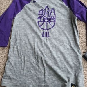 NWT Nike Lakers Shirt
